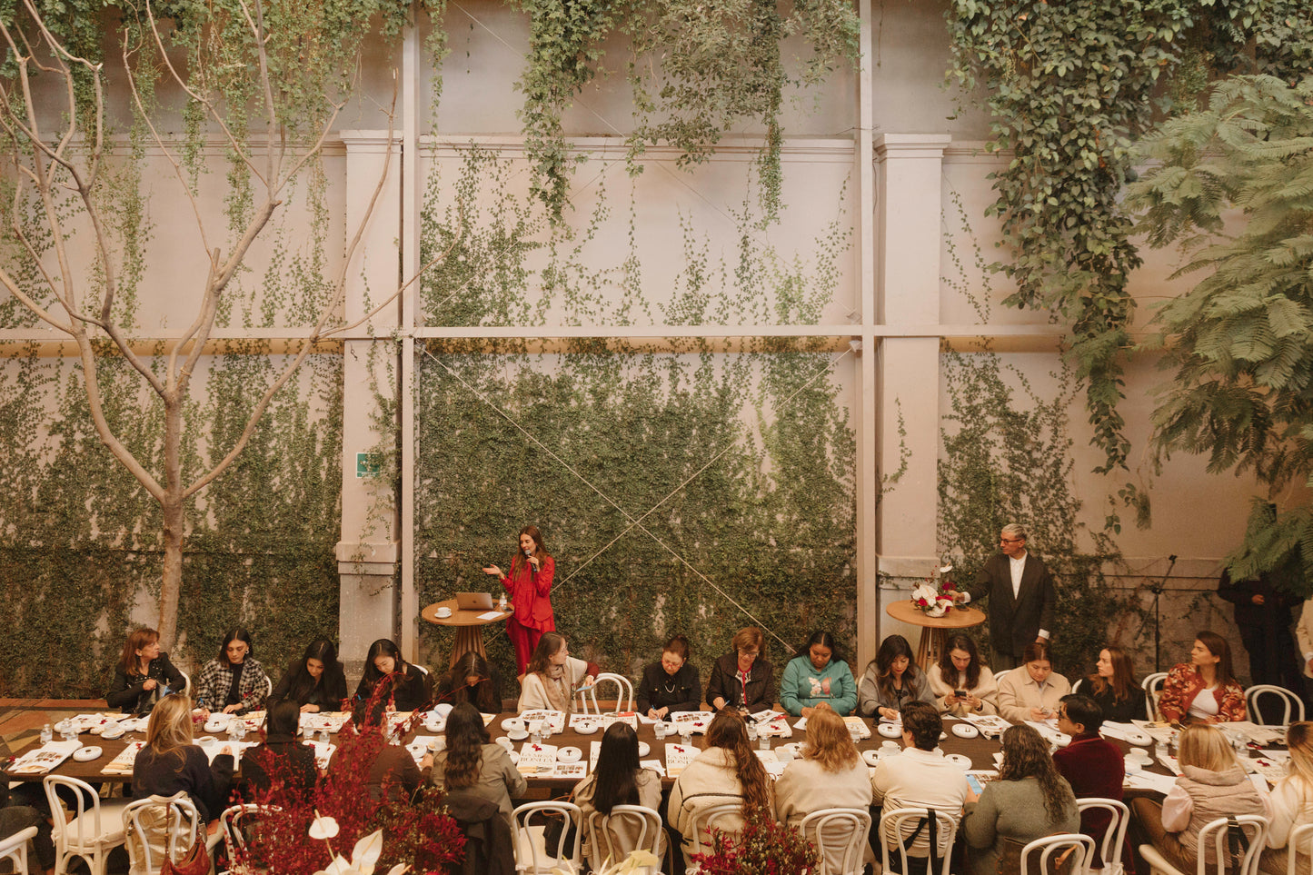 Curso: La Mesa Bonita en Navidad Stylist y Flores